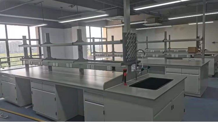 實驗室建設設計實驗室工作臺有什么要求？